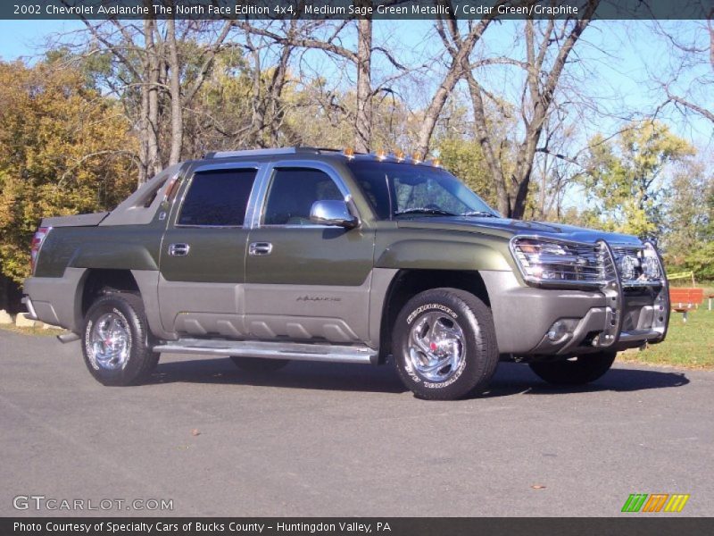 Medium Sage Green Metallic / Cedar Green/Graphite 2002 Chevrolet Avalanche The North Face Edition 4x4