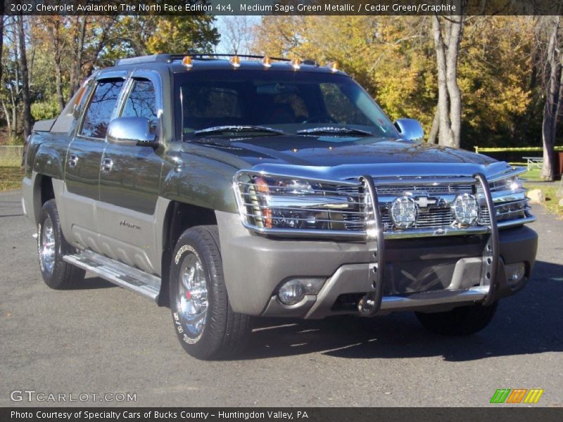 Medium Sage Green Metallic / Cedar Green/Graphite 2002 Chevrolet Avalanche The North Face Edition 4x4