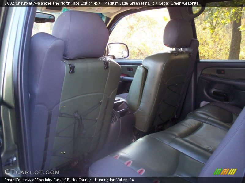 Medium Sage Green Metallic / Cedar Green/Graphite 2002 Chevrolet Avalanche The North Face Edition 4x4