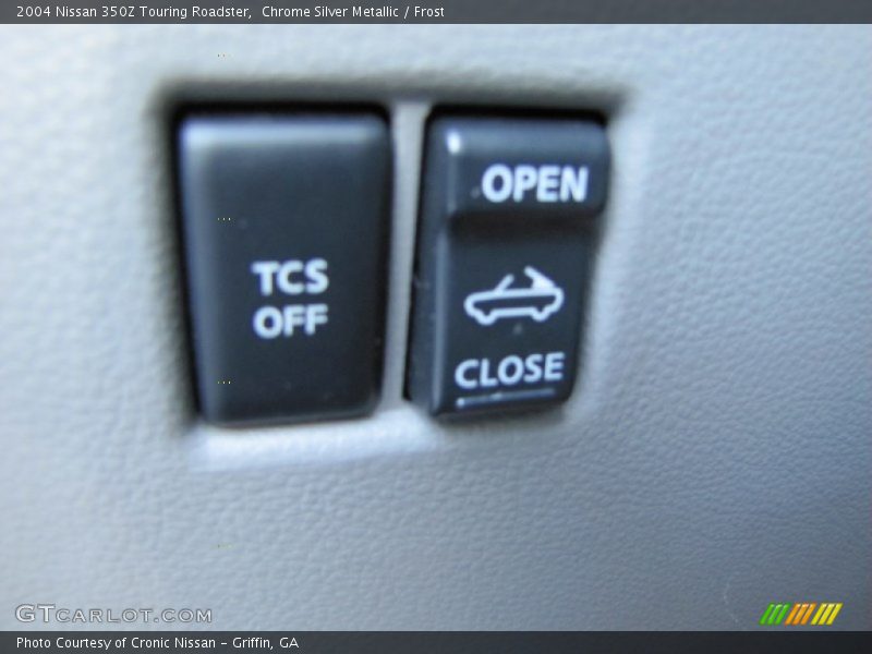 Chrome Silver Metallic / Frost 2004 Nissan 350Z Touring Roadster