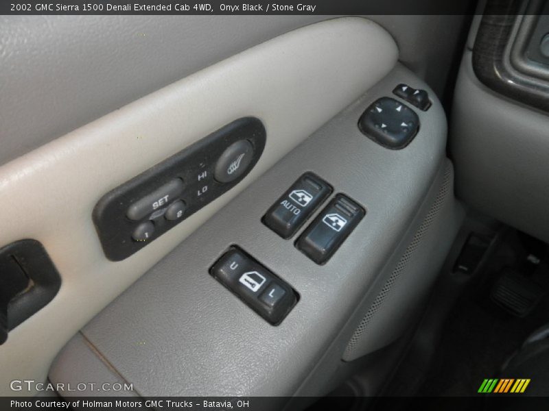 Onyx Black / Stone Gray 2002 GMC Sierra 1500 Denali Extended Cab 4WD