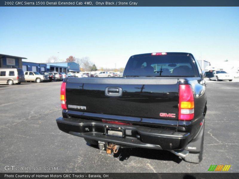 Onyx Black / Stone Gray 2002 GMC Sierra 1500 Denali Extended Cab 4WD