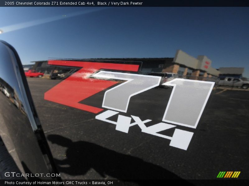 Black / Very Dark Pewter 2005 Chevrolet Colorado Z71 Extended Cab 4x4