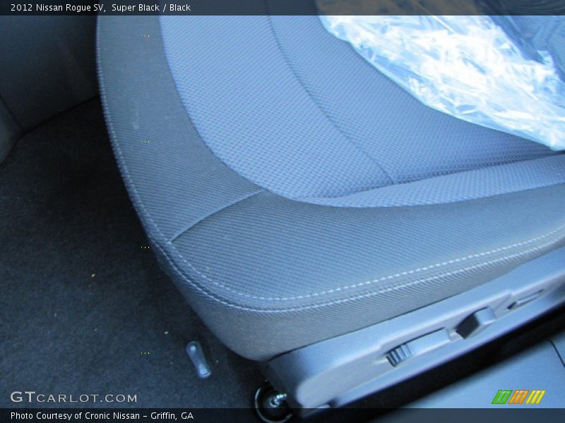 Super Black / Black 2012 Nissan Rogue SV