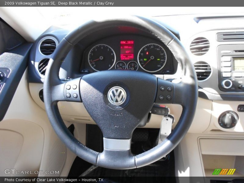Deep Black Metallic / Clay Grey 2009 Volkswagen Tiguan SE