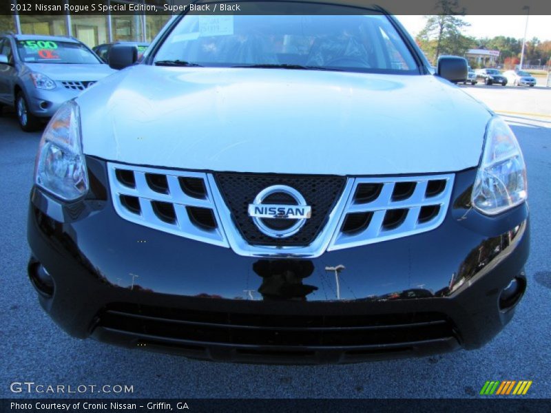 Super Black / Black 2012 Nissan Rogue S Special Edition