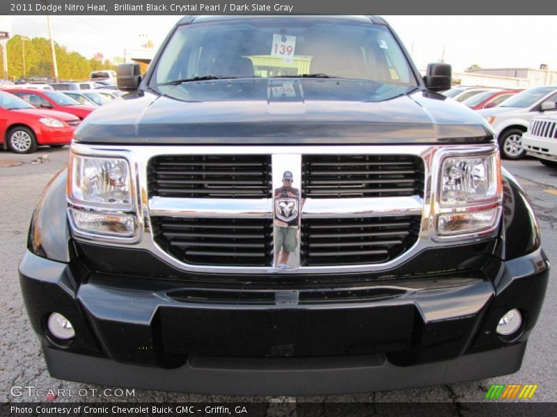 Brilliant Black Crystal Pearl / Dark Slate Gray 2011 Dodge Nitro Heat