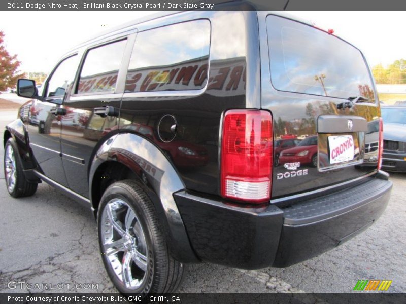 Brilliant Black Crystal Pearl / Dark Slate Gray 2011 Dodge Nitro Heat