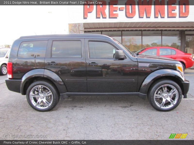 Brilliant Black Crystal Pearl / Dark Slate Gray 2011 Dodge Nitro Heat
