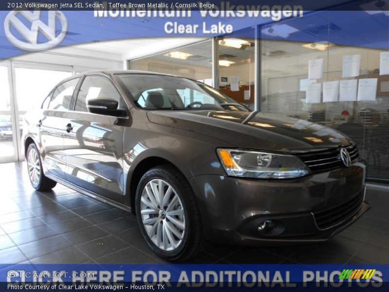 Toffee Brown Metallic / Cornsilk Beige 2012 Volkswagen Jetta SEL Sedan