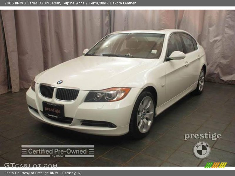 Alpine White / Terra/Black Dakota Leather 2006 BMW 3 Series 330xi Sedan