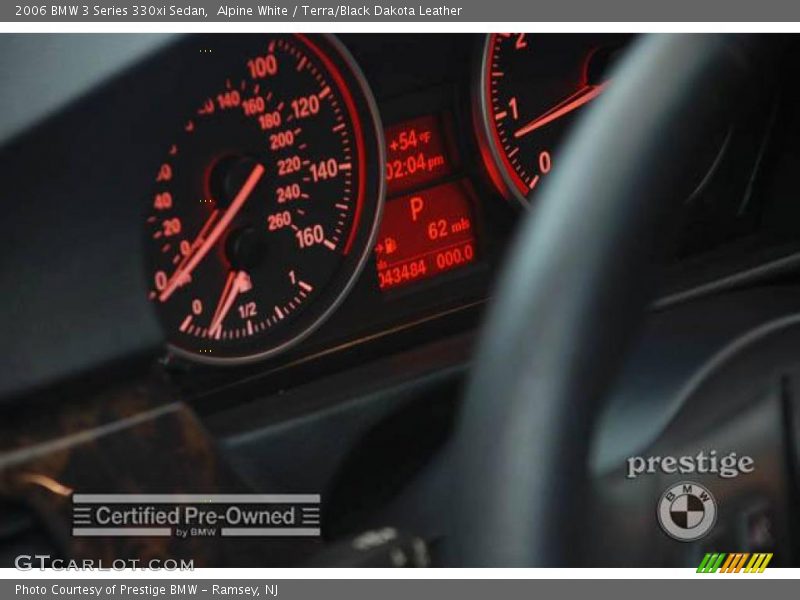 Alpine White / Terra/Black Dakota Leather 2006 BMW 3 Series 330xi Sedan