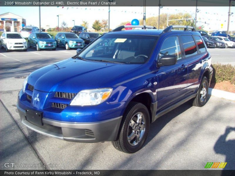 Electric Blue Pearl / Charcoal 2006 Mitsubishi Outlander LS 4WD