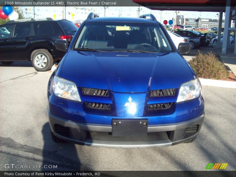 Electric Blue Pearl / Charcoal 2006 Mitsubishi Outlander LS 4WD