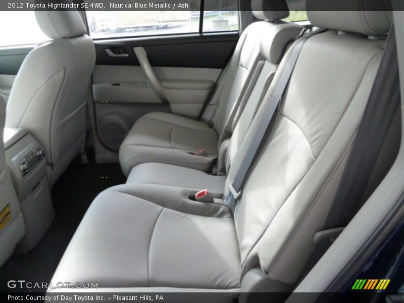 Nautical Blue Metallic / Ash 2012 Toyota Highlander SE 4WD
