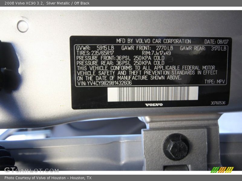 Silver Metallic / Off Black 2008 Volvo XC90 3.2