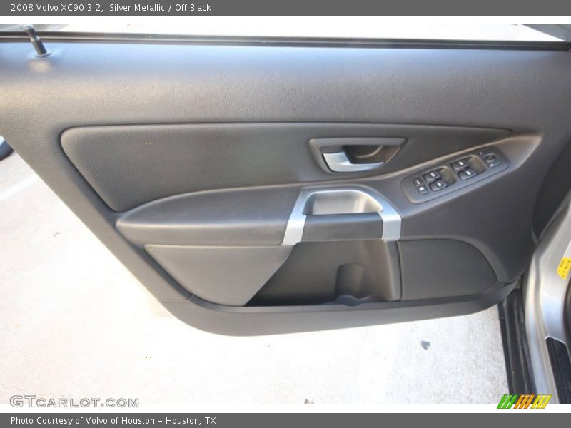 Silver Metallic / Off Black 2008 Volvo XC90 3.2