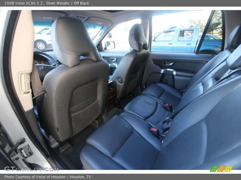 Silver Metallic / Off Black 2008 Volvo XC90 3.2