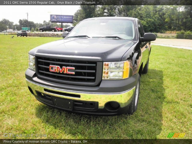 Onyx Black / Dark Titanium 2011 GMC Sierra 1500 Regular Cab
