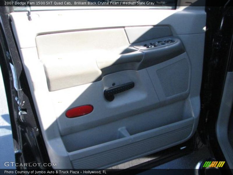 Brilliant Black Crystal Pearl / Medium Slate Gray 2007 Dodge Ram 1500 SXT Quad Cab