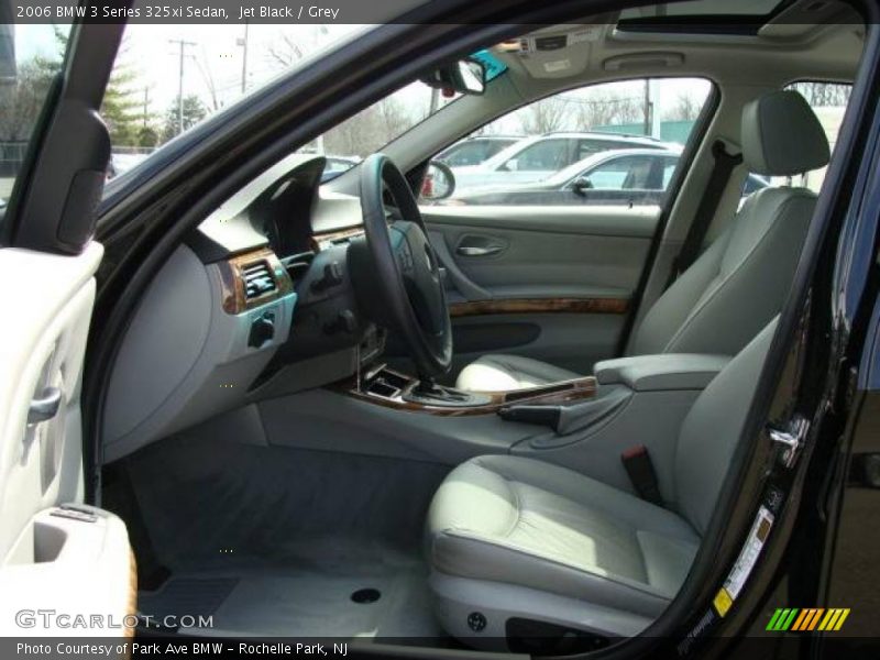 Jet Black / Grey 2006 BMW 3 Series 325xi Sedan