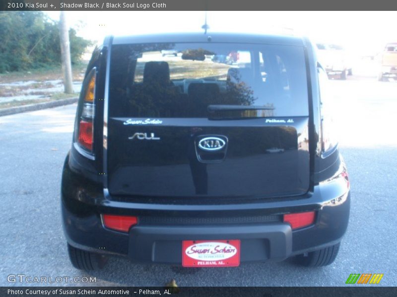 Shadow Black / Black Soul Logo Cloth 2010 Kia Soul +