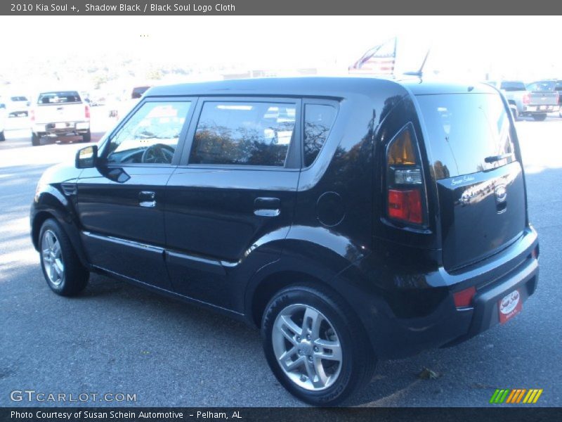 Shadow Black / Black Soul Logo Cloth 2010 Kia Soul +