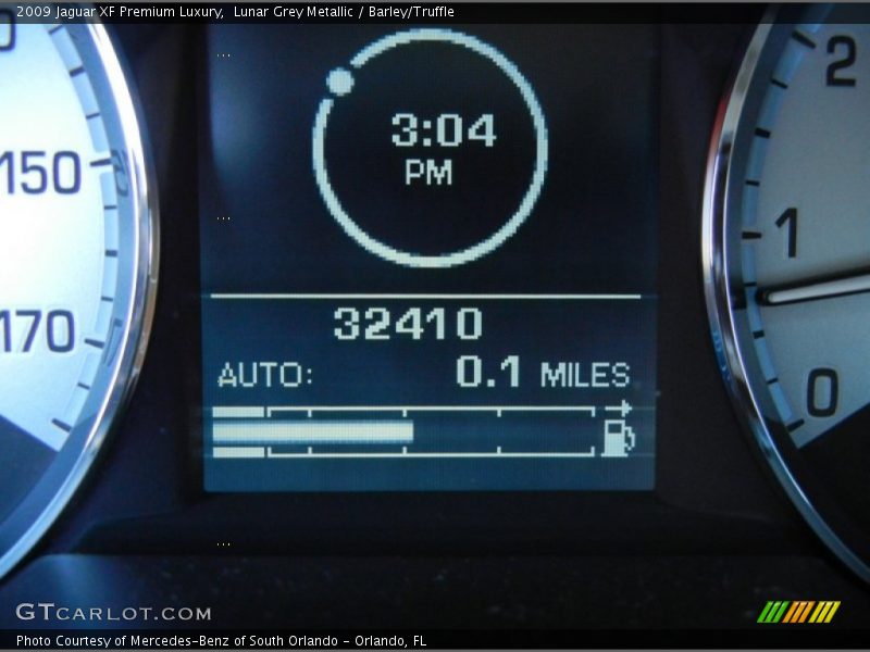 Lunar Grey Metallic / Barley/Truffle 2009 Jaguar XF Premium Luxury