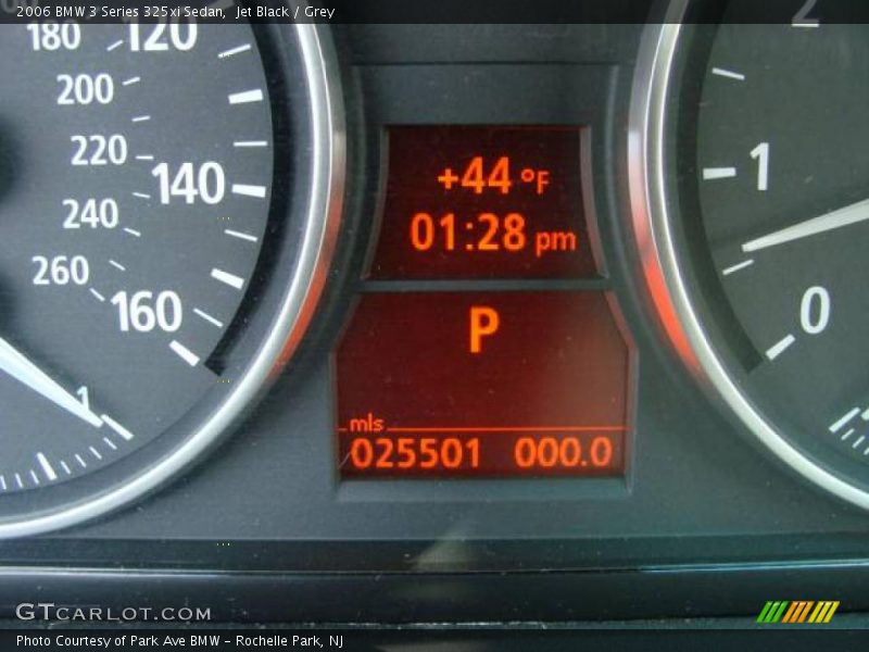 Jet Black / Grey 2006 BMW 3 Series 325xi Sedan