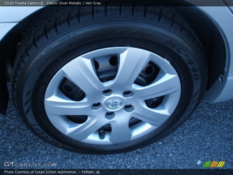 Classic Silver Metallic / Ash Gray 2010 Toyota Camry LE