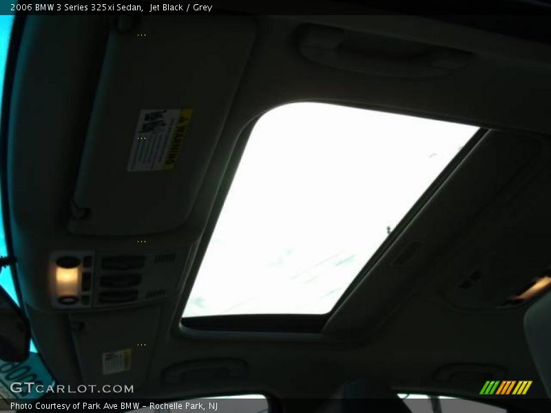 Jet Black / Grey 2006 BMW 3 Series 325xi Sedan