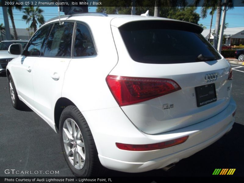 Ibis White / Black 2009 Audi Q5 3.2 Premium quattro