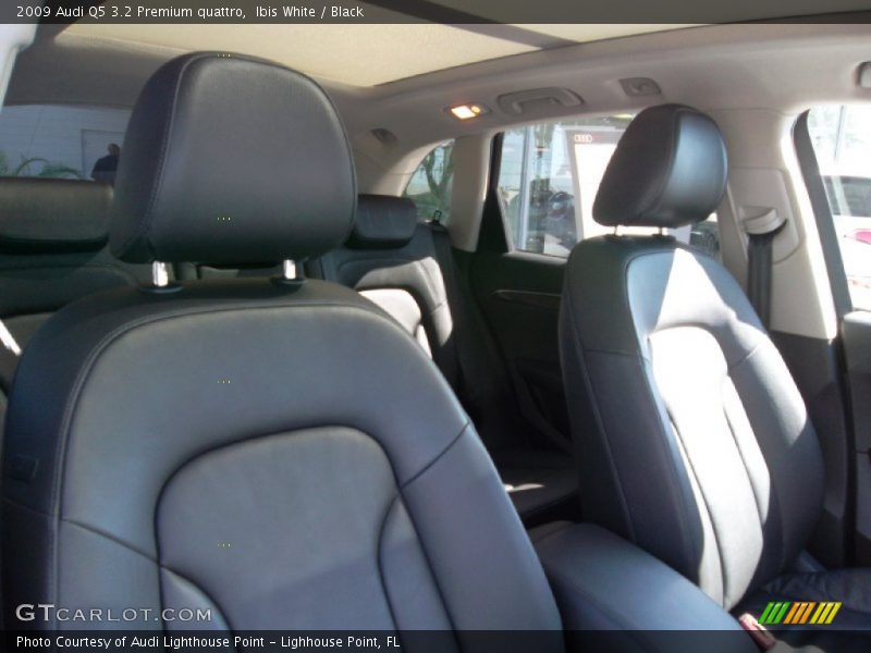 Ibis White / Black 2009 Audi Q5 3.2 Premium quattro