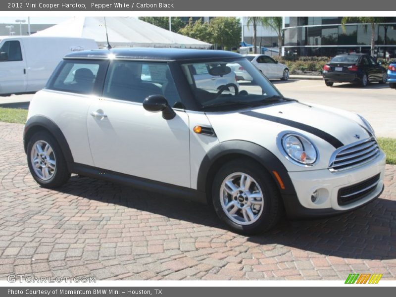 Pepper White / Carbon Black 2012 Mini Cooper Hardtop