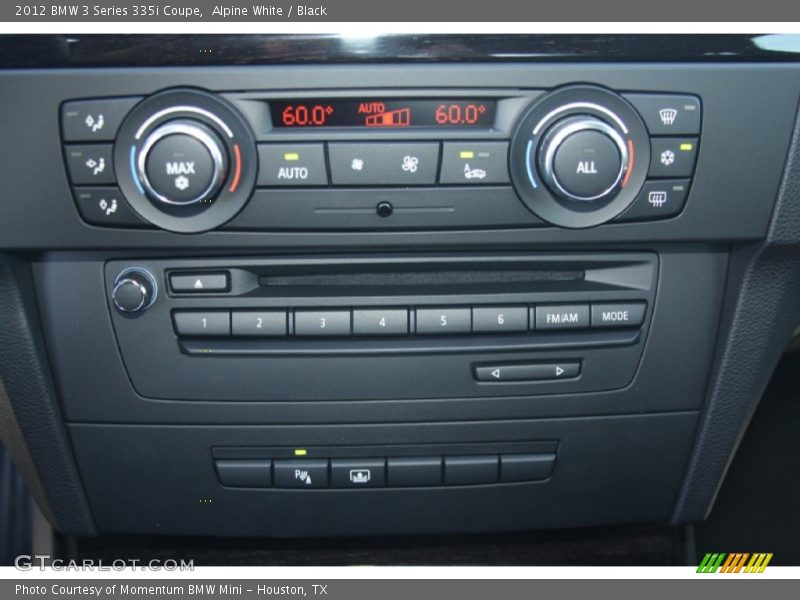 Controls of 2012 3 Series 335i Coupe