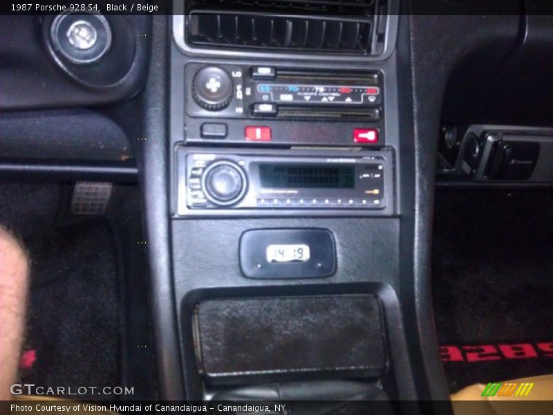 Black / Beige 1987 Porsche 928 S4