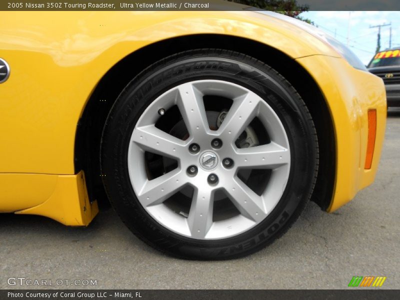 Ultra Yellow Metallic / Charcoal 2005 Nissan 350Z Touring Roadster