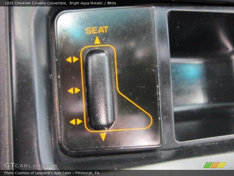 Controls of 1993 Corvette Convertible
