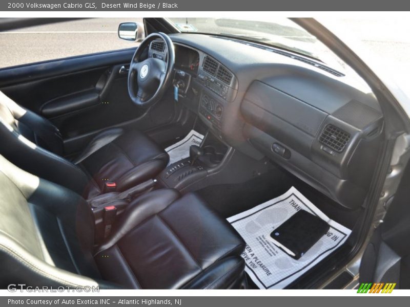 Desert Wind Beige / Black 2000 Volkswagen Cabrio GLS