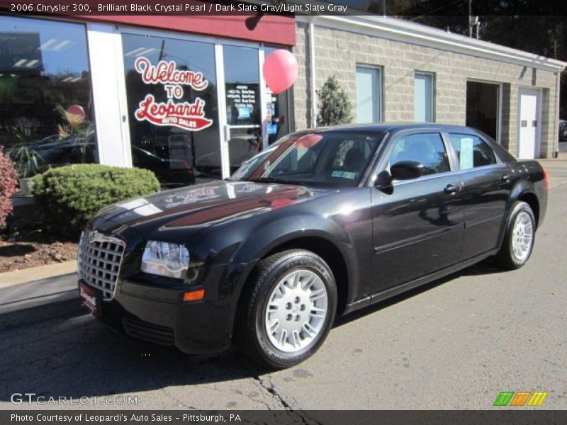 Brilliant Black Crystal Pearl / Dark Slate Gray/Light Slate Gray 2006 Chrysler 300