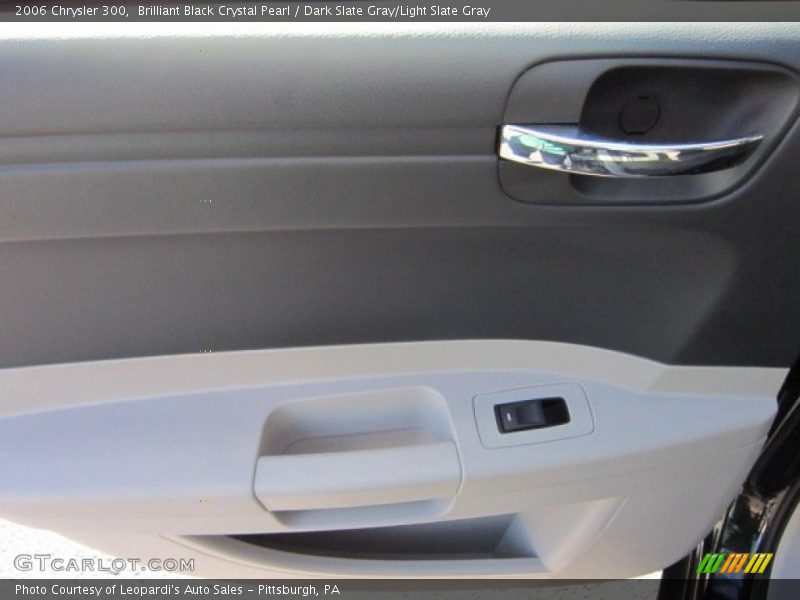 Brilliant Black Crystal Pearl / Dark Slate Gray/Light Slate Gray 2006 Chrysler 300