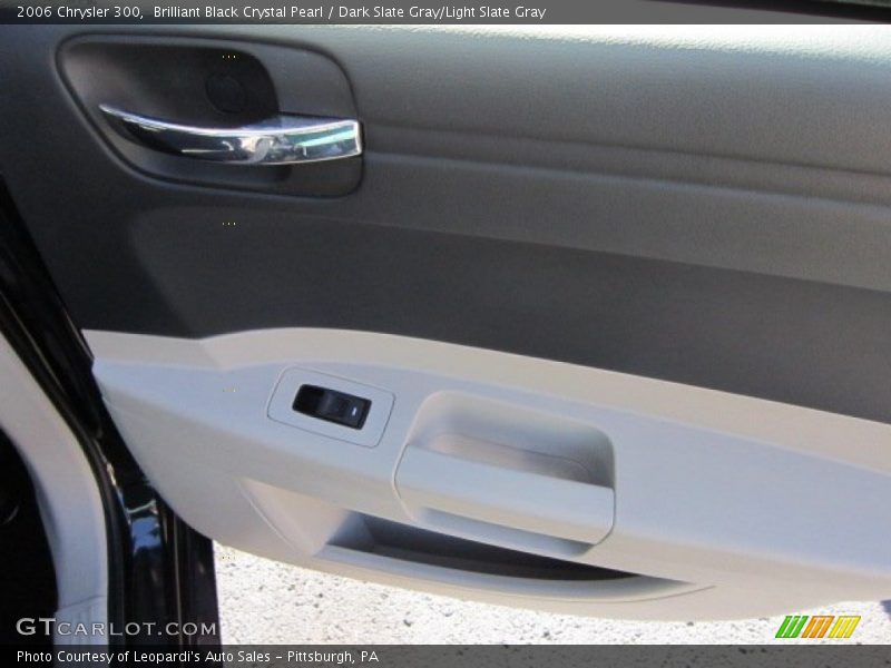 Brilliant Black Crystal Pearl / Dark Slate Gray/Light Slate Gray 2006 Chrysler 300