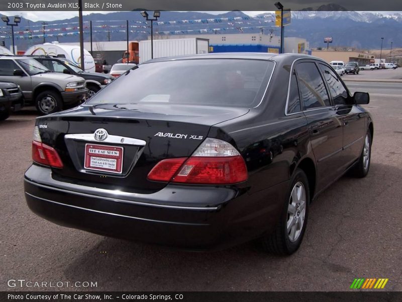 Black / Stone 2003 Toyota Avalon XLS