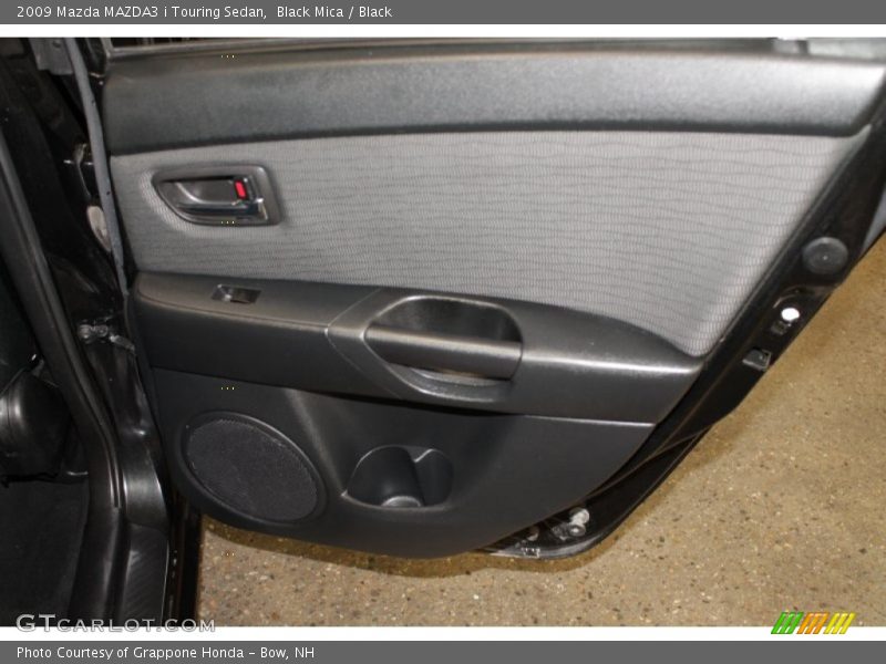 Black Mica / Black 2009 Mazda MAZDA3 i Touring Sedan