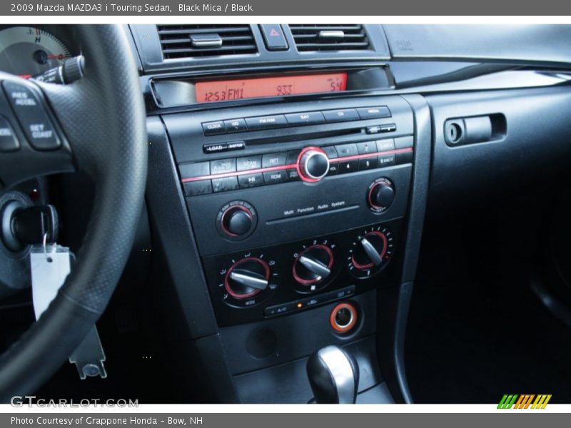 Black Mica / Black 2009 Mazda MAZDA3 i Touring Sedan