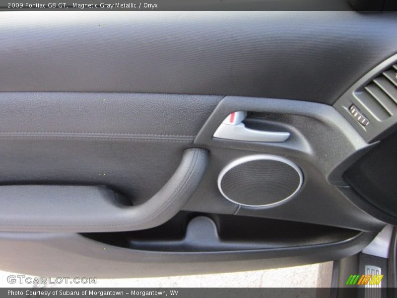 Magnetic Gray Metallic / Onyx 2009 Pontiac G8 GT