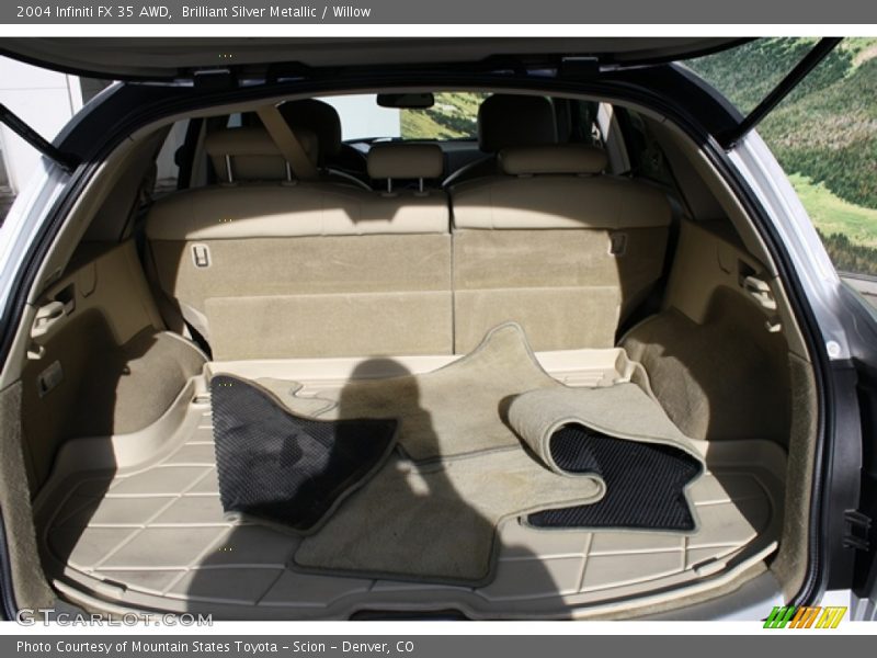 Brilliant Silver Metallic / Willow 2004 Infiniti FX 35 AWD