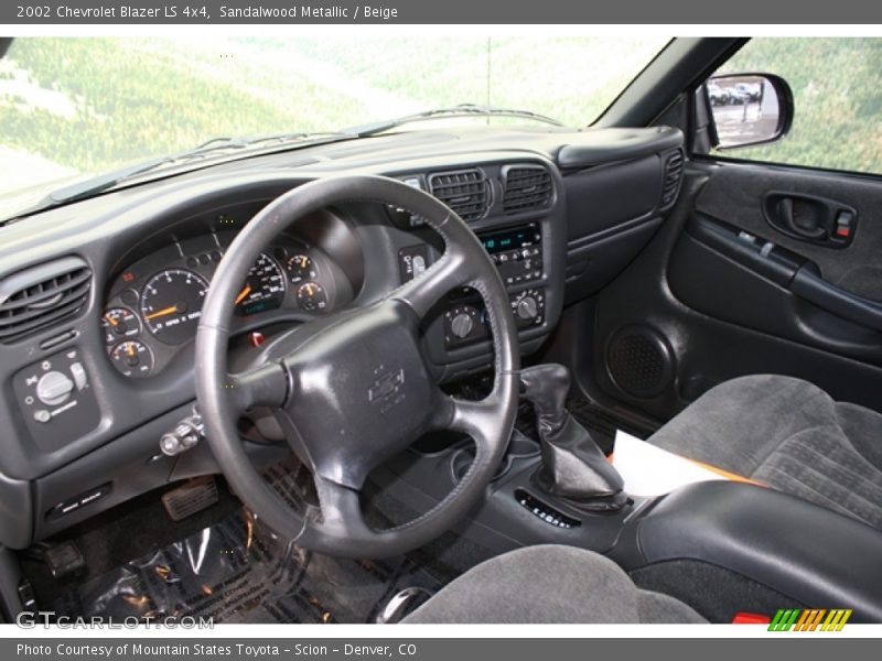 Sandalwood Metallic / Beige 2002 Chevrolet Blazer LS 4x4