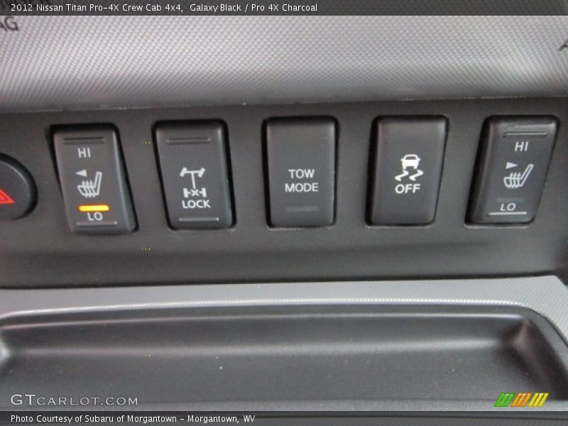 Galaxy Black / Pro 4X Charcoal 2012 Nissan Titan Pro-4X Crew Cab 4x4