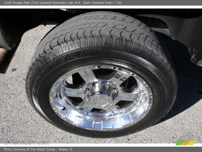 Custom Wheels of 1998 Ram 2500 Laramie Extended Cab 4x4